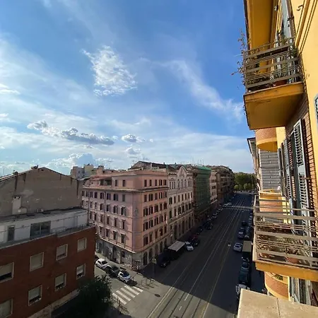 La Casa Di Miele - Center Apartment *